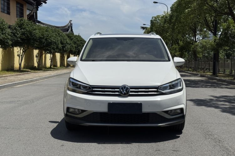 Used Volkswagen Touran 2018 Volkswagen Touran L 280TSI DSG Boundary Edition 7 Seats China V Emission Standard Exterior 2