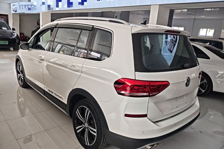 Used Volkswagen Touran 2018 Volkswagen Touran L 280TSI DSG Boundary Luxury Edition 7 Seats China V Emission Standard Exterior 2