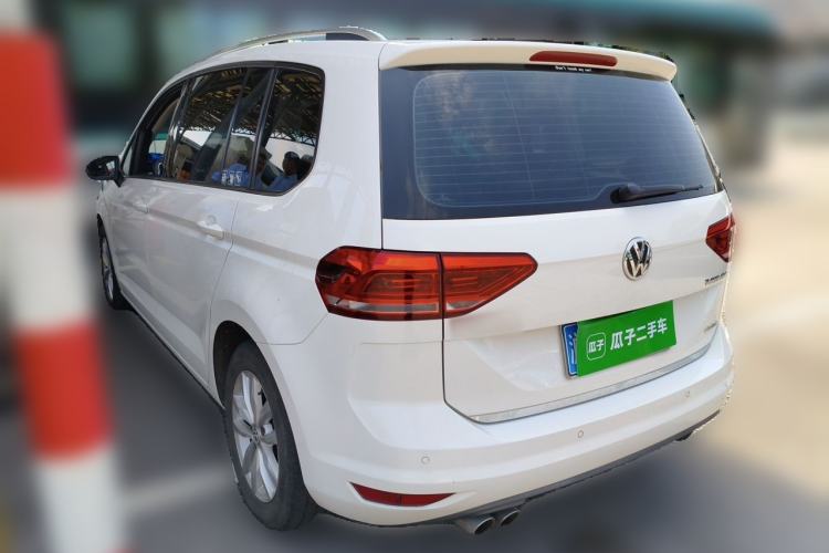 Used Volkswagen Touran 2018 Volkswagen Touran L 280TSI DSG Comfort Edition 7 Seats China V Emission Standard Exterior 3