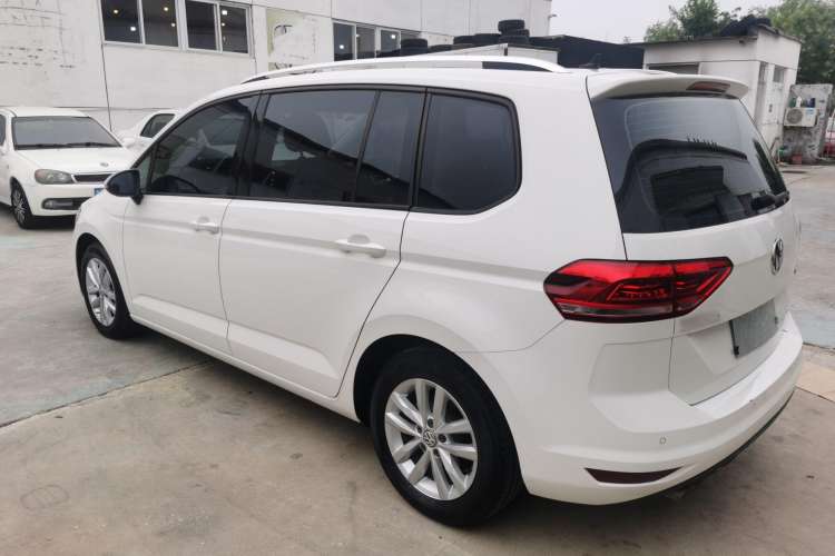 Used Volkswagen Touran 2018 Volkswagen Touran L 280TSI DSG Comfort Edition 7 Seats China V Emission Standard Exterior 5
