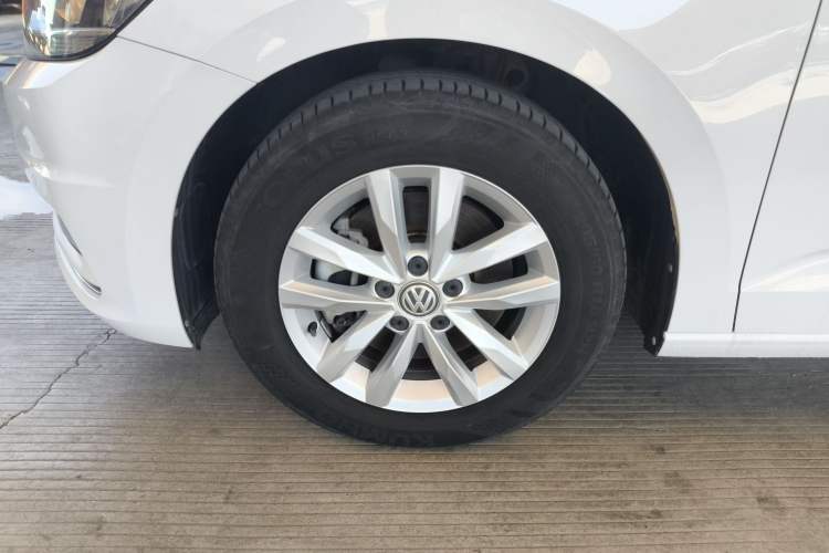 Used Volkswagen Touran 2018 Volkswagen Touran L 280TSI DSG Comfort Edition 7 Seats China VI Standard Exterior 7