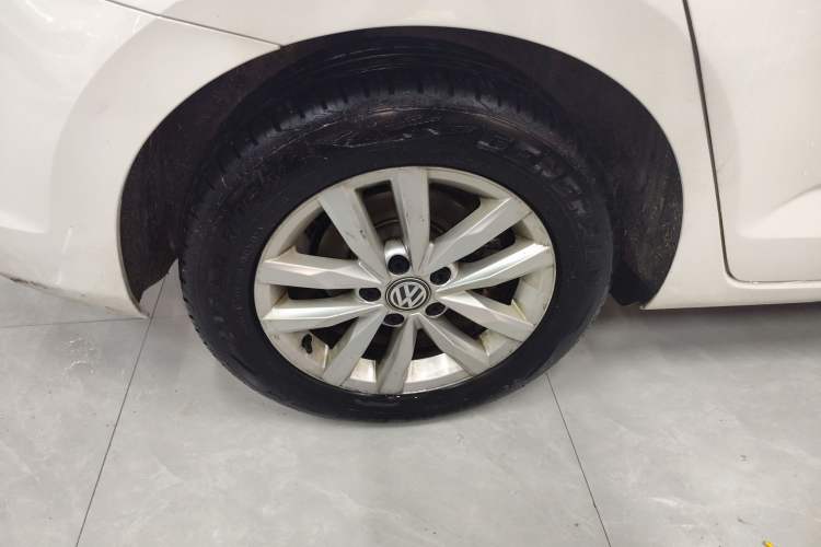 Used Volkswagen Touran 2018 Volkswagen Touran L 280TSI DSG Comfort Edition 7 Seats China V Emission Standard Exterior 8