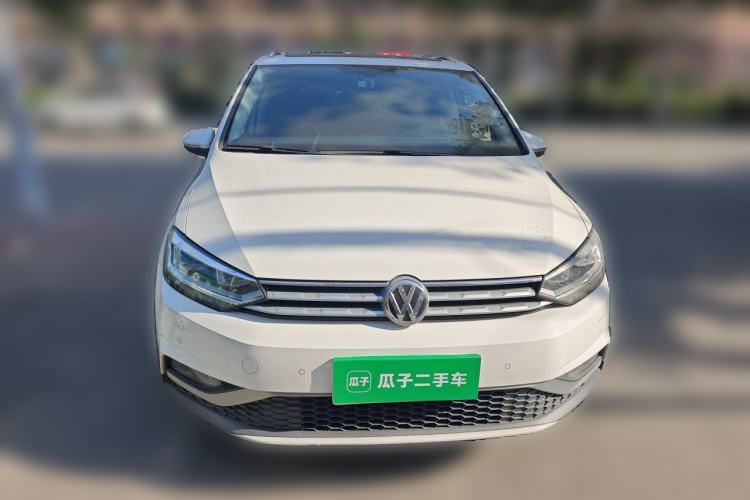 Used Volkswagen Touran 2018 Volkswagen Touran L 280TSI DSG Boundary Edition 7 Seats China V Emission Standard Front