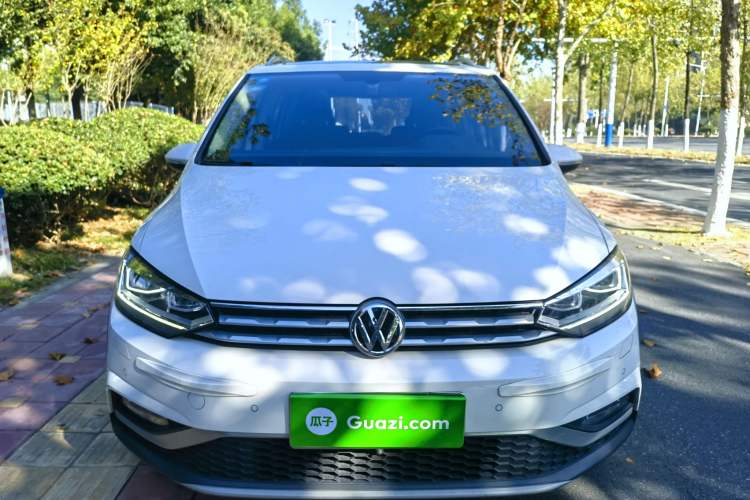 Used Volkswagen Touran 2018 Volkswagen Touran L 280TSI DSG Boundary Edition 6-Seater China VI Standard Front