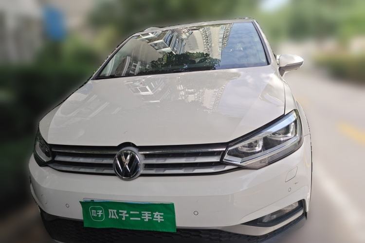 Used Volkswagen Touran 2018 Volkswagen Touran L 280TSI DSG Boundary Edition 7 Seats China VI Standard Front
