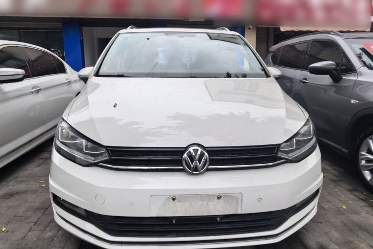 Used Volkswagen Touran 2018 Volkswagen Touran L 280TSI DSG Comfort Edition 7 Seats China V Emission Standard Front
