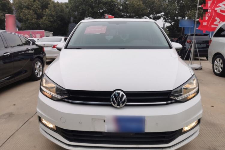 Used Volkswagen Touran 2018 Volkswagen Touran L 280TSI DSG Comfort Edition 7 Seats China VI Standard Front