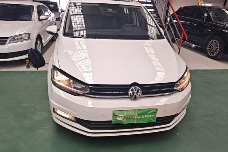 Used Volkswagen Touran 2018 Volkswagen Touran L 280TSI DSG Comfort Edition 7 Seats China V Emission Standard Front