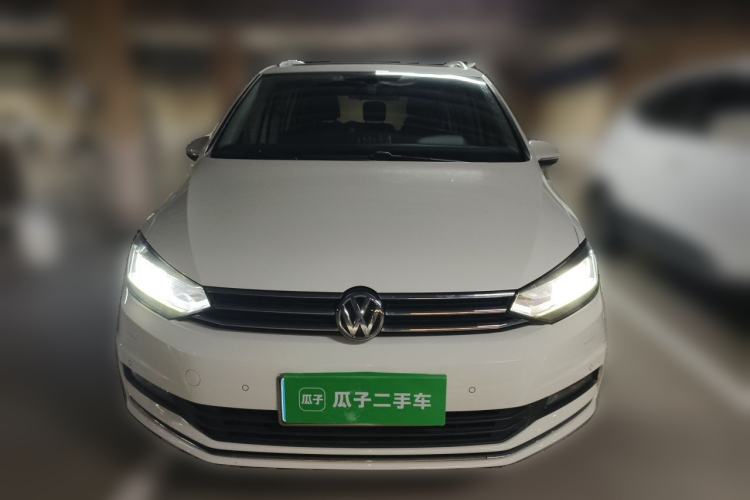 Used Volkswagen Touran 2018 Volkswagen Touran L 280TSI DSG Comfort Edition 7 Seats China V Emission Standard Front