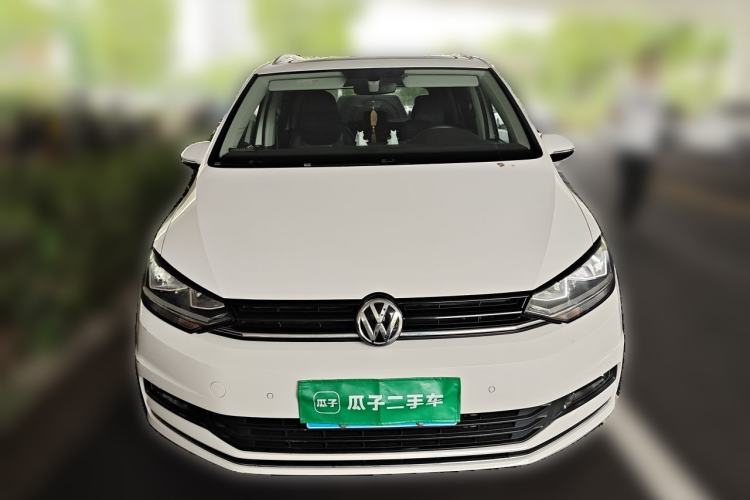 Used Volkswagen Touran 2018 Volkswagen Touran L 280TSI DSG Comfort Edition 7 Seats China V Emission Standard Front