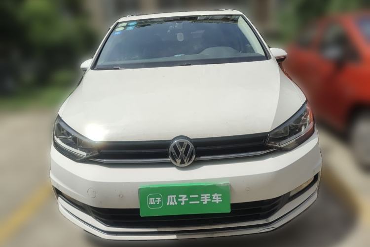 Used Volkswagen Touran 2018 Volkswagen Touran L 280TSI DSG Comfort Edition 7 Seats China V Emission Standard Front