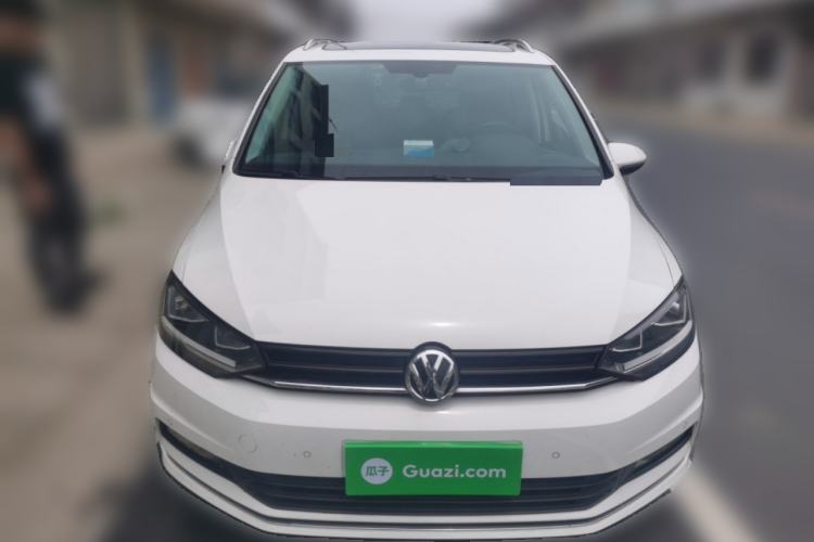 Used Volkswagen Touran 2018 Volkswagen Touran L 280TSI DSG Comfort Edition 7 Seats China VI Standard Front