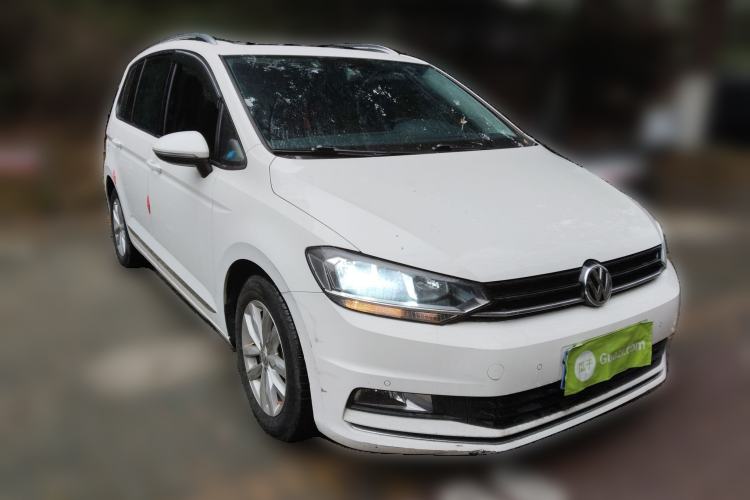 Used Volkswagen Touran 2018 Volkswagen Touran L 280TSI DSG Comfort Edition 7 Seats China V Emission Standard Front Right 45 Deg