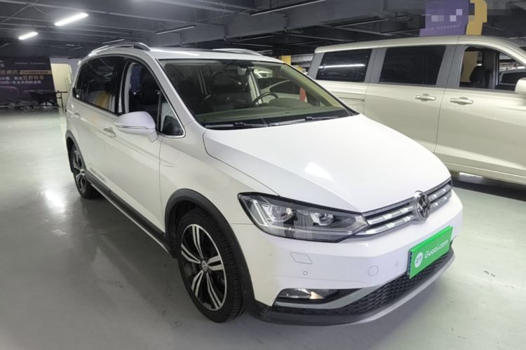 Used Volkswagen Touran 2018 Volkswagen Touran L 280TSI DSG Boundary Edition 7 Seats China V Emission Standard Front Right 45 Deg