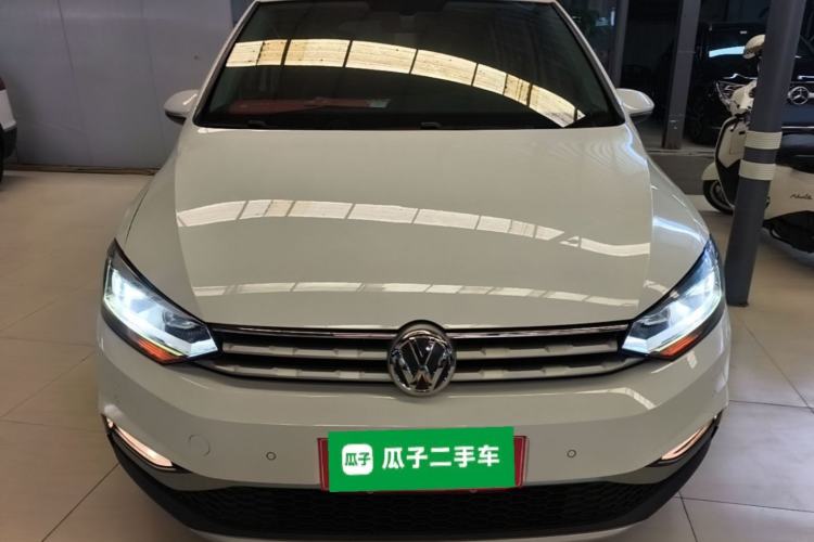 Used Volkswagen Touran 2018 Volkswagen Touran L 280TSI DSG Boundary Edition 7 Seats China VI Standard Front