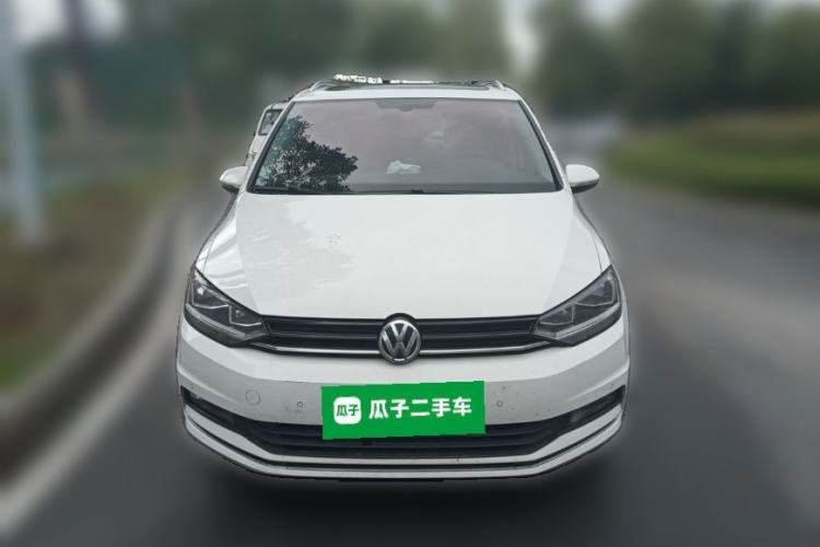 Used Volkswagen Touran 2018 Volkswagen Touran L 280TSI DSG Comfort Edition 7 Seats China V Emission Standard Front