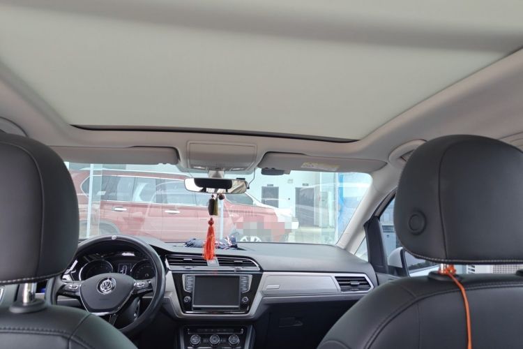 Used Volkswagen Touran 2018 Volkswagen Touran L 280TSI DSG Comfort Edition 7 Seats China V Emission Standard Headliner