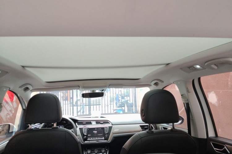 Used Volkswagen Touran 2018 Volkswagen Touran L 280TSI DSG Comfort Edition 7 Seats China V Emission Standard Headliner