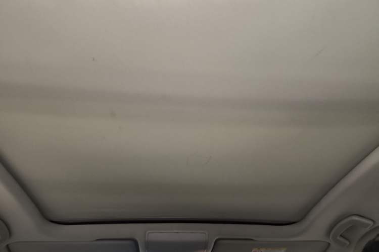 Used Volkswagen Touran 2018 Volkswagen Touran L 280TSI DSG Boundary Edition 7 Seats China VI Standard Headliner
