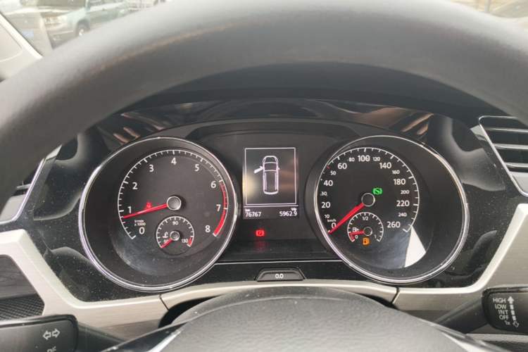 Used Volkswagen Touran 2018 Volkswagen Touran L 280TSI DSG Comfort Edition 7 Seats China V Emission Standard Instrument Cluster