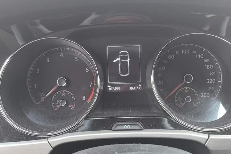 Used Volkswagen Touran 2018 Volkswagen Touran L 280TSI DSG Comfort Edition 7 Seats China V Emission Standard Instrument Cluster