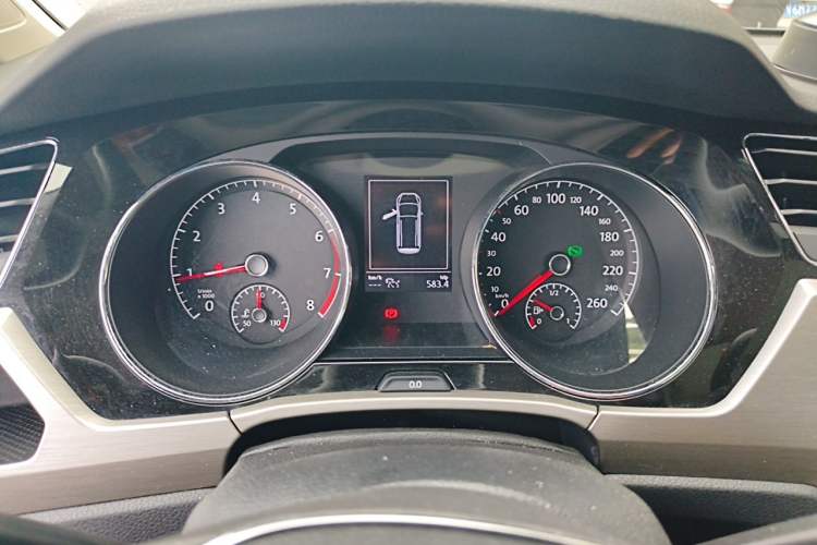 Used Volkswagen Touran 2018 Volkswagen Touran L 280TSI DSG Boundary Edition 7 Seats China V Emission Standard Instrument Cluster