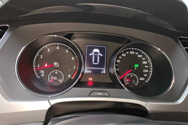 Used Volkswagen Touran 2018 Volkswagen Touran L 280TSI DSG Style Edition 7 Seats China V Emission Standard Instrument Cluster