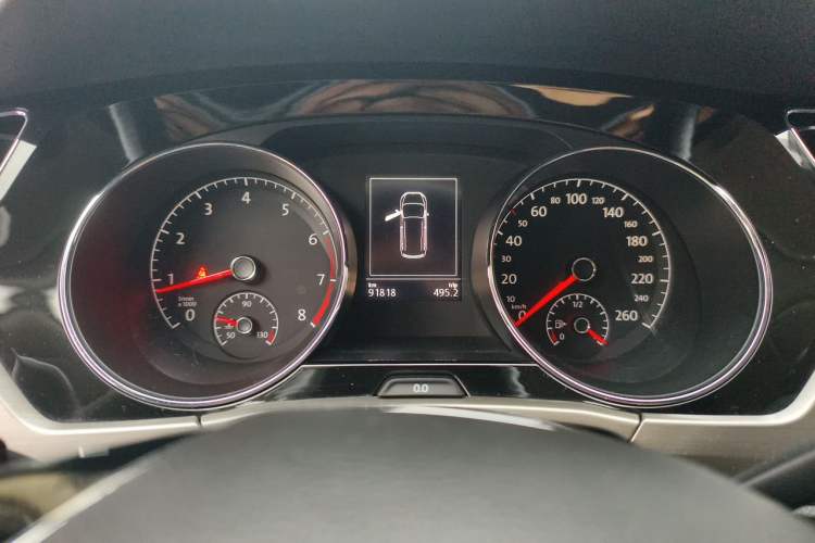 Used Volkswagen Touran 2018 Volkswagen Touran L 280TSI DSG Comfort Edition 7 Seats China V Emission Standard Instrument Cluster