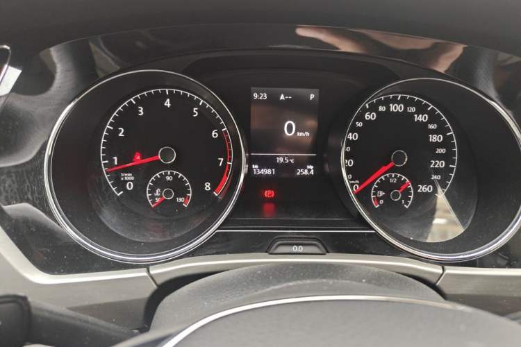 Used Volkswagen Touran 2018 Volkswagen Touran L 280TSI DSG Boundary Edition 7 Seats China V Emission Standard Instrument Cluster