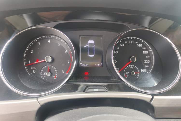 Used Volkswagen Touran 2018 Volkswagen Touran L 280TSI DSG Comfort Edition 7 Seats China V Emission Standard Instrument Cluster