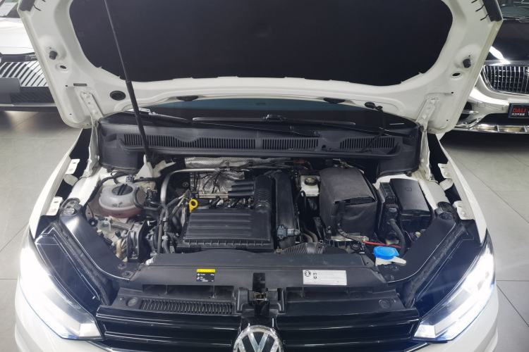 Used Volkswagen Touran 2018 Volkswagen Touran L 280TSI DSG Comfort Edition 7 Seats China V Emission Standard Interior 8
