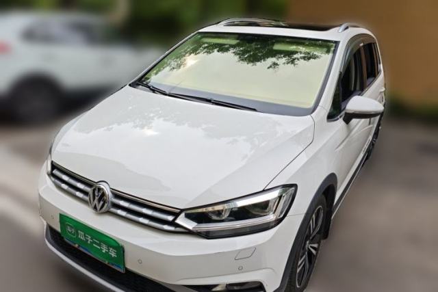 Used Volkswagen Touran 2018 Volkswagen Touran L 280TSI DSG Boundary Edition 7 Seats China VI Standard