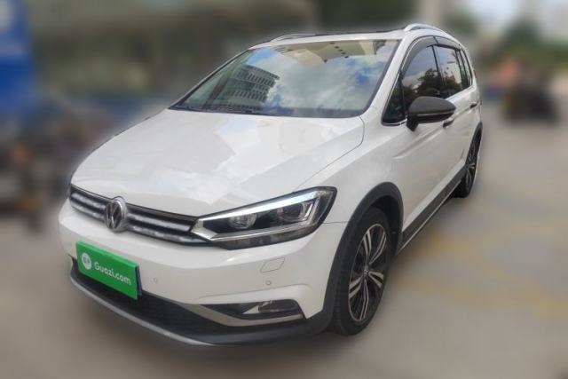 Used Volkswagen Touran 2018 Volkswagen Touran L 280TSI DSG Boundary Edition 7 Seats China VI Standard