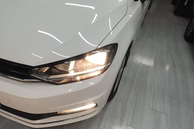 Used Volkswagen Touran 2018 Volkswagen Touran L 280TSI DSG Comfort Edition 7 Seats China V Emission Standard Left Front Headlight