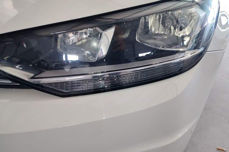 Used Volkswagen Touran 2018 Volkswagen Touran L 280TSI DSG Comfort Edition 7 Seats China V Emission Standard Left Front Headlight