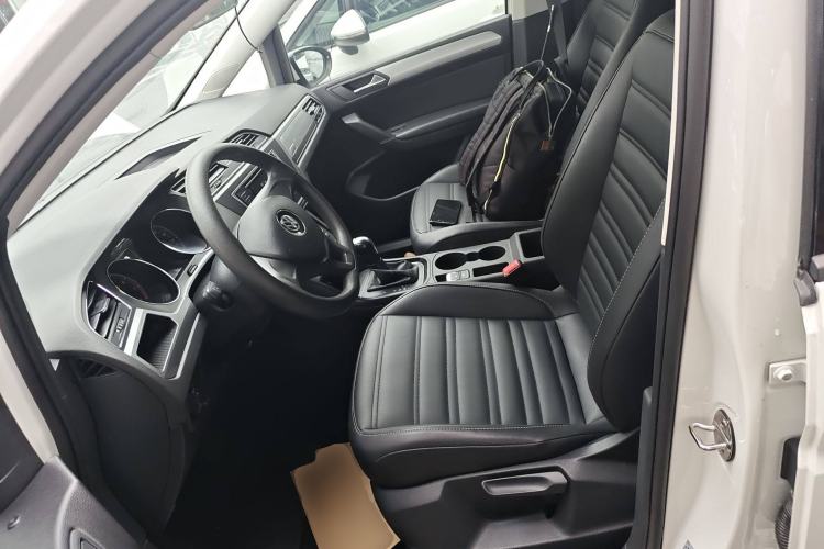 Used Volkswagen Touran 2018 Volkswagen Touran L 280TSI DSG Style Edition 7 Seats China V Emission Standard Left Front Seat