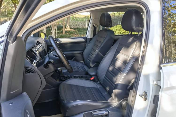 Used Volkswagen Touran 2018 Volkswagen Touran L 280TSI DSG Boundary Edition 6-Seater China VI Standard Left Front Seat