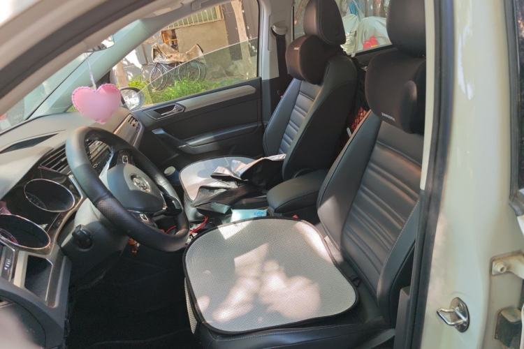 Used Volkswagen Touran 2018 Volkswagen Touran L 280TSI DSG Comfort Edition 7 Seats China V Emission Standard Left Front Seat