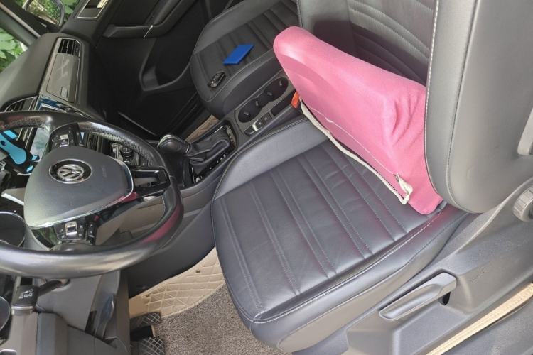 Used Volkswagen Touran 2018 Volkswagen Touran L 280TSI DSG Boundary Edition 7 Seats China VI Standard Left Front Seat