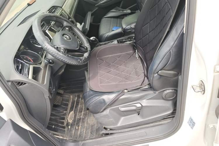 Used Volkswagen Touran 2018 Volkswagen Touran L 280TSI DSG Comfort Edition 7 Seats China VI Standard Left Front Seat