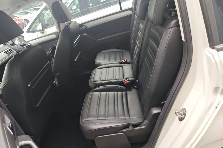 Used Volkswagen Touran 2018 Volkswagen Touran L 280TSI DSG Style Edition 7 Seats China V Emission Standard Left Rear Seat