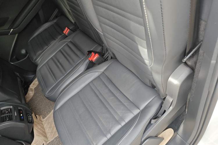 Used Volkswagen Touran 2018 Volkswagen Touran L 280TSI DSG Boundary Edition 7 Seats China VI Standard Left Rear Seat