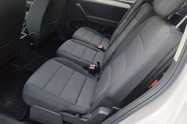 Used Volkswagen Touran 2018 Volkswagen Touran L 280TSI Manual Trend Edition Left Rear Seat