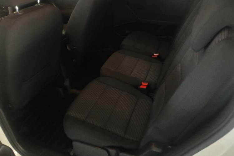 Used Volkswagen Touran 2018 Volkswagen Touran L 280TSI Manual Trend Edition Left Rear Seat