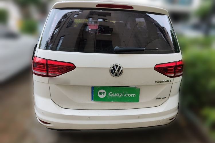 Used Volkswagen Touran 2018 Volkswagen Touran L 280TSI DSG Comfort Edition 7 Seats China V Emission Standard Rear