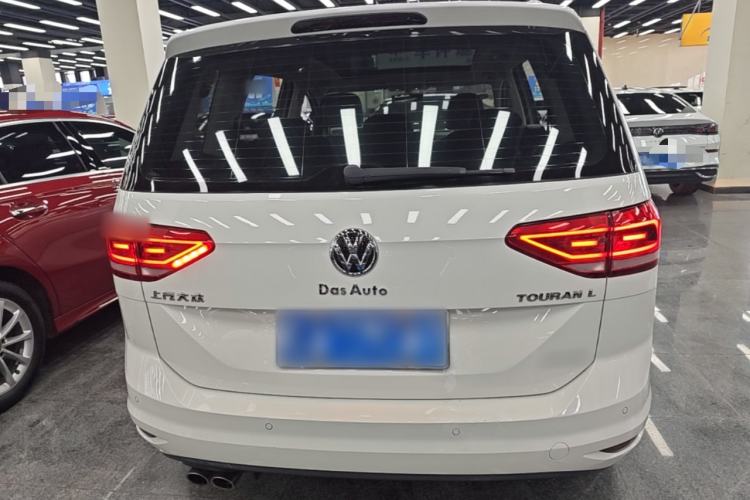 Used Volkswagen Touran 2018 Volkswagen Touran L 280TSI DSG Comfort Edition 7-seater Rear