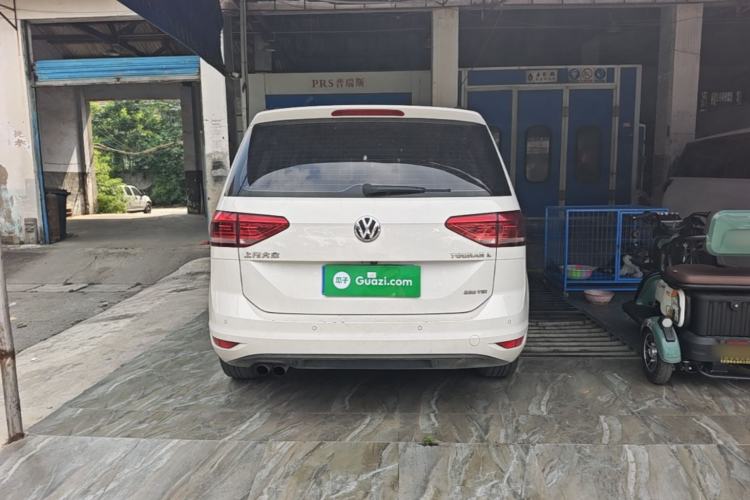 Used Volkswagen Touran 2018 Volkswagen Touran L 280TSI DSG Comfort Edition 7 Seats China V Emission Standard Rear