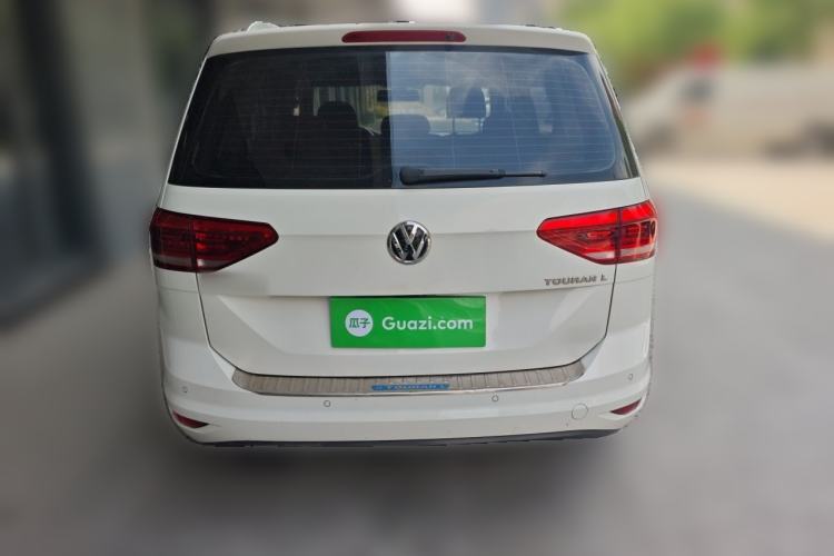 Used Volkswagen Touran 2018 Volkswagen Touran L 280TSI DSG Comfort Edition 7 Seats China V Emission Standard Rear