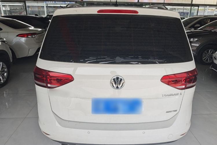 Used Volkswagen Touran 2018 Volkswagen Touran L 280TSI DSG Comfort Edition 7 Seats China VI Standard Rear
