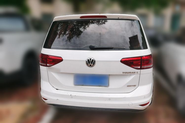 Used Volkswagen Touran 2018 Volkswagen Touran L 280TSI DSG Comfort Edition 7 Seats China V Emission Standard Rear